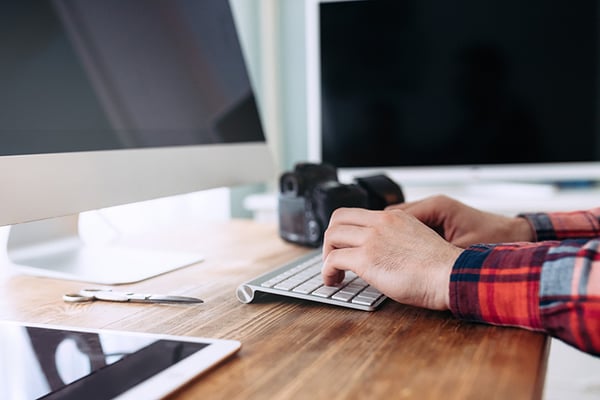 Especialista en marketign generando tráfico para un sitio web