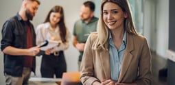 Equipo y líder de marketing creango estrategias B2B