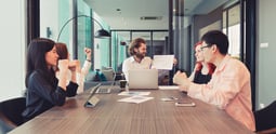 Equipo de ventas logrando sus objetivos
