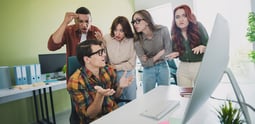 tu-equipo-de-marketing-trabaja-por-urgencias-como-pasar-de-tactico-a-estrategico