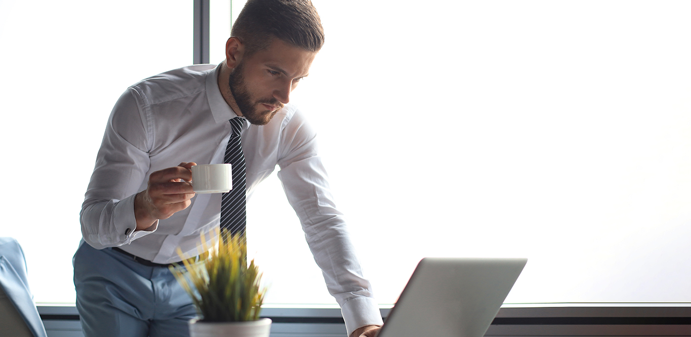 Especialista en marketing automation creando estrategias para la optimización de tiempo y recursos